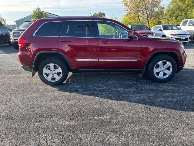 Used 2012 Jeep Grand Cherokee Laredo AWD/4WD image 7
