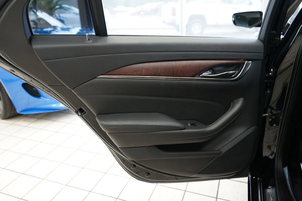 Used 2019 Cadillac CTS Luxury AWD/4WD image 46
