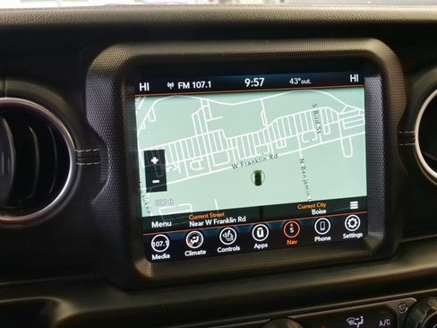 Used 2021 Jeep Wrangler Unlimited Sahara w/ Cold Weather Group image 21