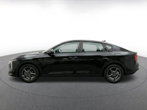 Used 2025 Kia K4 FWD image 4
