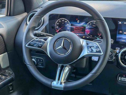 New 2026 Mercedes-Benz GLA 250 image 14