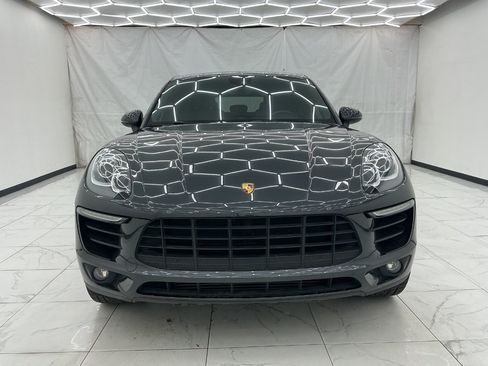 Used 2018 Porsche Macan AWD/4WD image 5