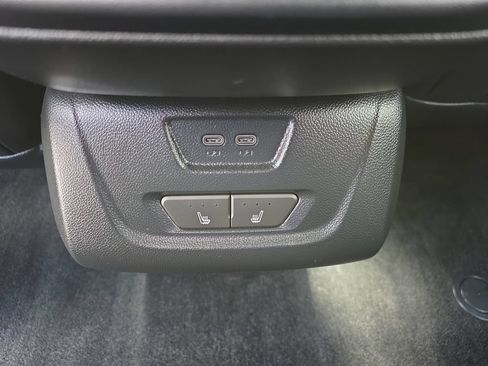 Used 2024 Chevrolet Blazer EV RS AWD/4WD image 24