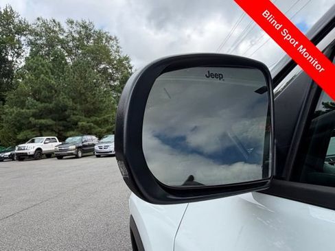 Used 2026 Jeep Compass Limited AWD/4WD image 7