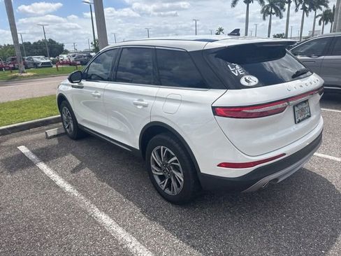 Certified 2023 Lincoln Corsair FWD image 4