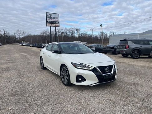 Used 2020 Nissan Maxima Platinum w/ Sport Mat Group image 3