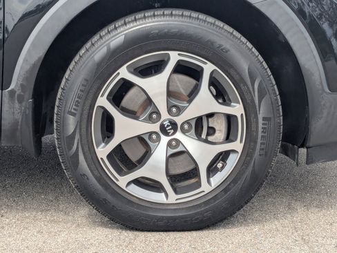 Certified 2020 Kia Telluride EX w/ Towing Package image 11