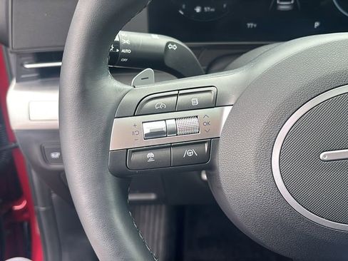Used 2024 Hyundai Kona Limited AWD/4WD image 17