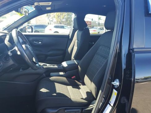 Certified 2024 Honda HR-V Sport image 17