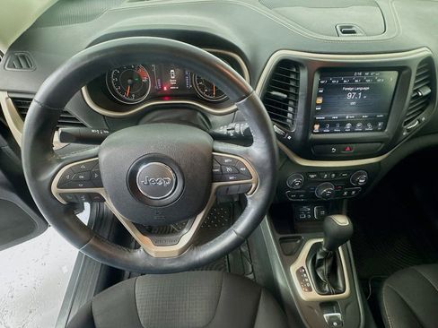 Used 2016 Jeep Cherokee Latitude w/ Safety/Convenience Group image 13