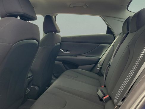 New 2026 Hyundai Elantra Blue image 10