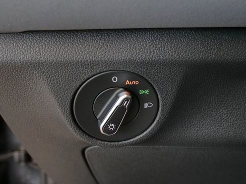 New 2026 Volkswagen Jetta SE image 26