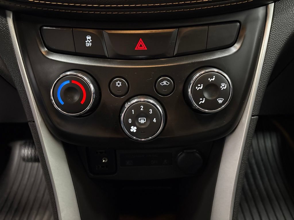 Used 2020 Chevrolet Trax LS w/ Tint and Cruise Package FWD image 19