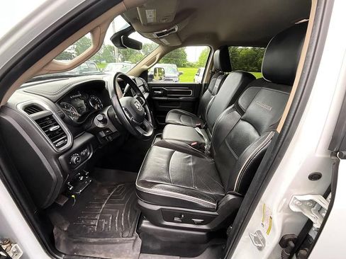 Used 2022 RAM 2500 Laramie AWD/4WD image 16