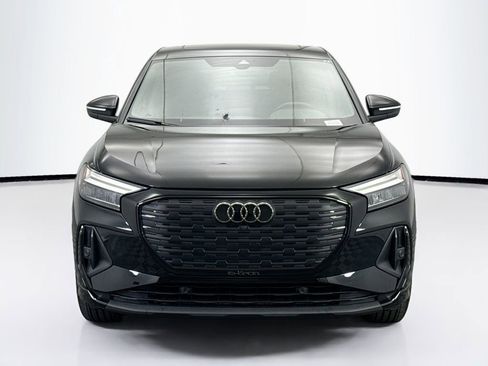 Used 2023 Audi Q4 e-tron Premium Plus w/ Premium Plus image 2