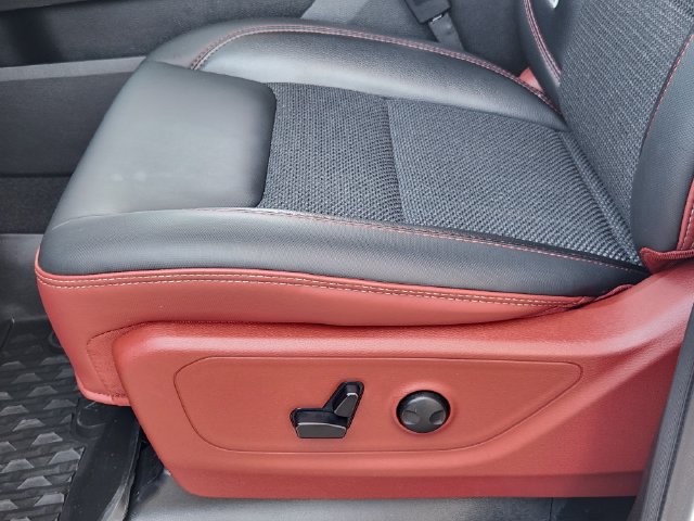 Used 2025 RAM 1500 Rebel w/ Rebel Level 1 Equipment Group AWD/4WD image 25