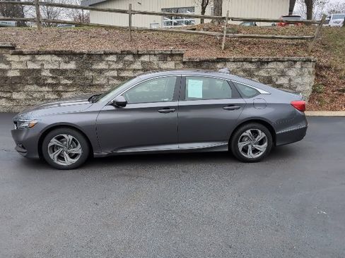 Used 2018 Honda Accord EX-L image 6