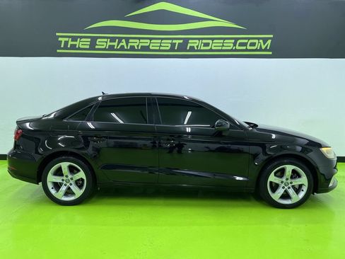 Used 2018 Audi A3 2.0T Premium FWD image 11