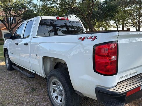 Used 2019 Chevrolet Silverado 1500 W/T AWD/4WD image 3