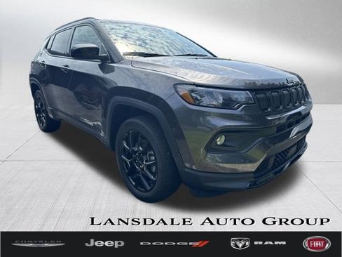 Certified 2022 Jeep Compass Altitude image 1