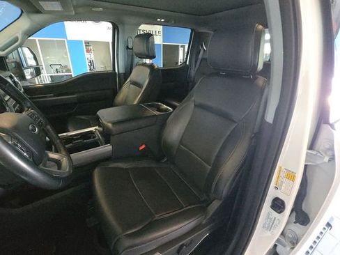 Used 2024 Ford F250 Lariat w/ Lariat Ultimate Package AWD/4WD image 11