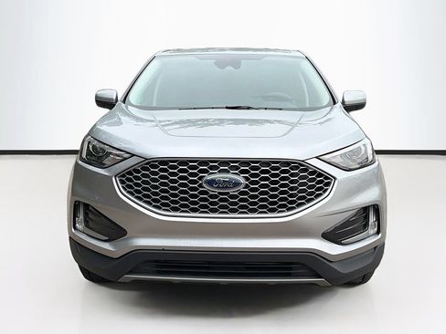 Used 2024 Ford Edge SEL w/ Convenience Package AWD/4WD image 2