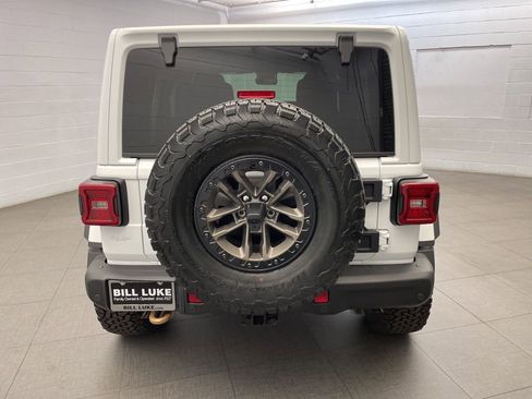 New 2025 Jeep Wrangler Unlimited Rubicon 392 image 4