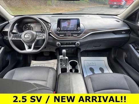 Used 2023 Nissan Altima 2.5 SV image 22