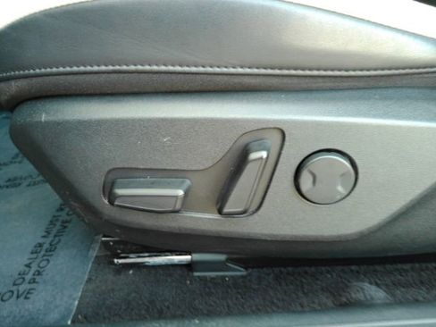 Used 2023 Kia EV6 GT-Line w/ GT-Line Suede Seat Package image 17