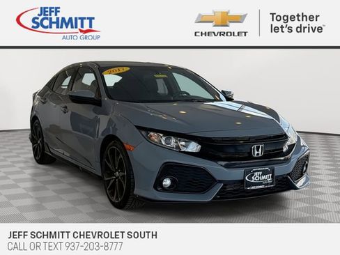 Used 2017 Honda Civic Sport image 1