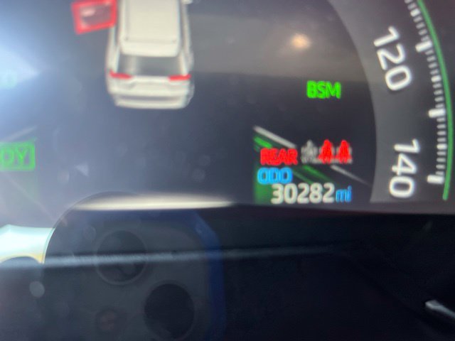 Used 2024 Toyota RAV4 LE AWD/4WD image 7