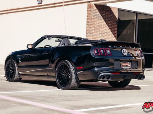Used 2013 Ford Mustang Shelby GT500 image 43