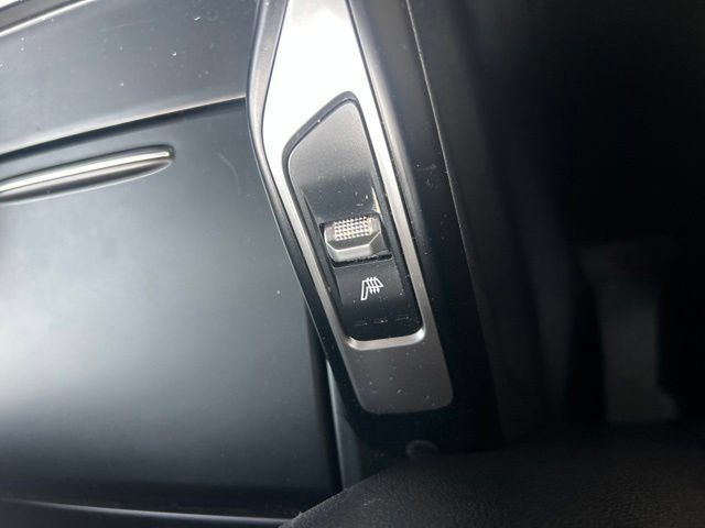 Used 2021 Kia Sorento S w/ Panoramic Sunroof Package FWD image 12