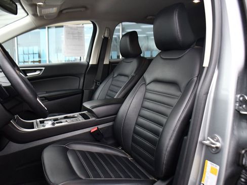 Used 2024 Ford Edge SEL w/ Convenience Package image 13