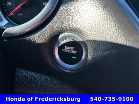 Used 2016 Chevrolet Malibu LT w/ Leather Package image 17