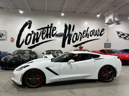 Used 2016 Chevrolet Corvette Stingray Coupe w/ 2LT Preferred Equipment Group image 32