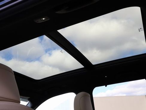 New 2025 Jeep Grand Cherokee Limited w/ Luxury Tech Group II image 15