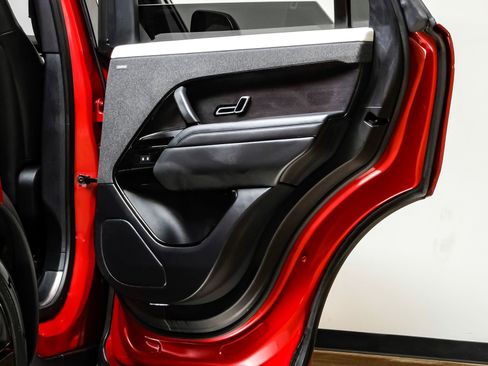 Used 2023 Land Rover Range Rover Sport SE Dynamic image 42