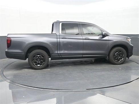 New 2025 Honda Ridgeline RTL+ image 8