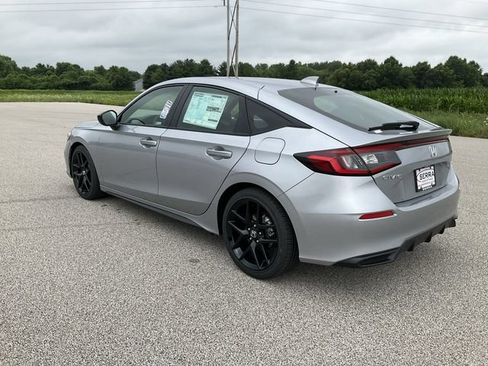 Used 2025 Honda Civic Sport image 16