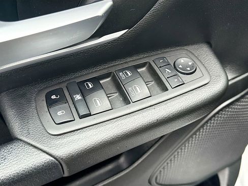 Used 2022 RAM 1500 Big Horn image 31