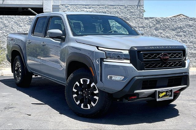 Certified 2024 Nissan Frontier PRO-4X w/ Technology Package AWD/4WD image 12