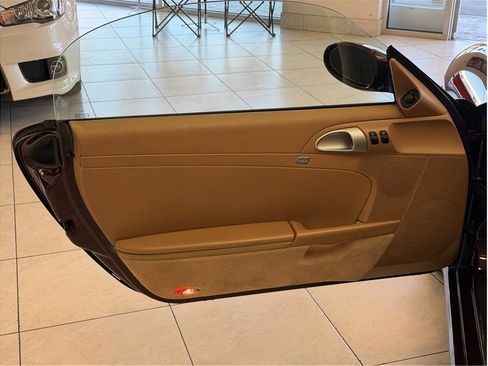 Used 2007 Porsche Boxster image 10