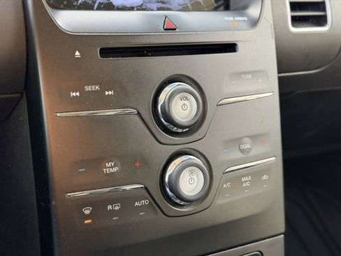 Used 2013 Ford Flex SEL image 13