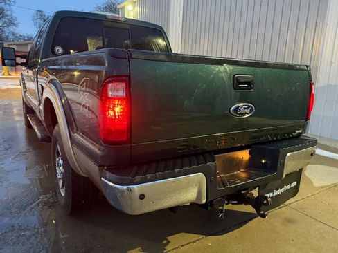 Used 2011 Ford F250 Lariat w/ Chrome Pkg image 9