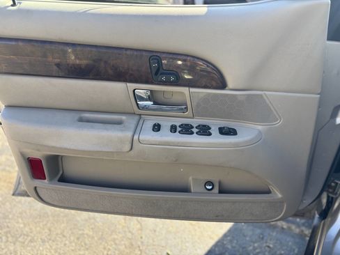 Used 2007 Mercury Grand Marquis LS image 22