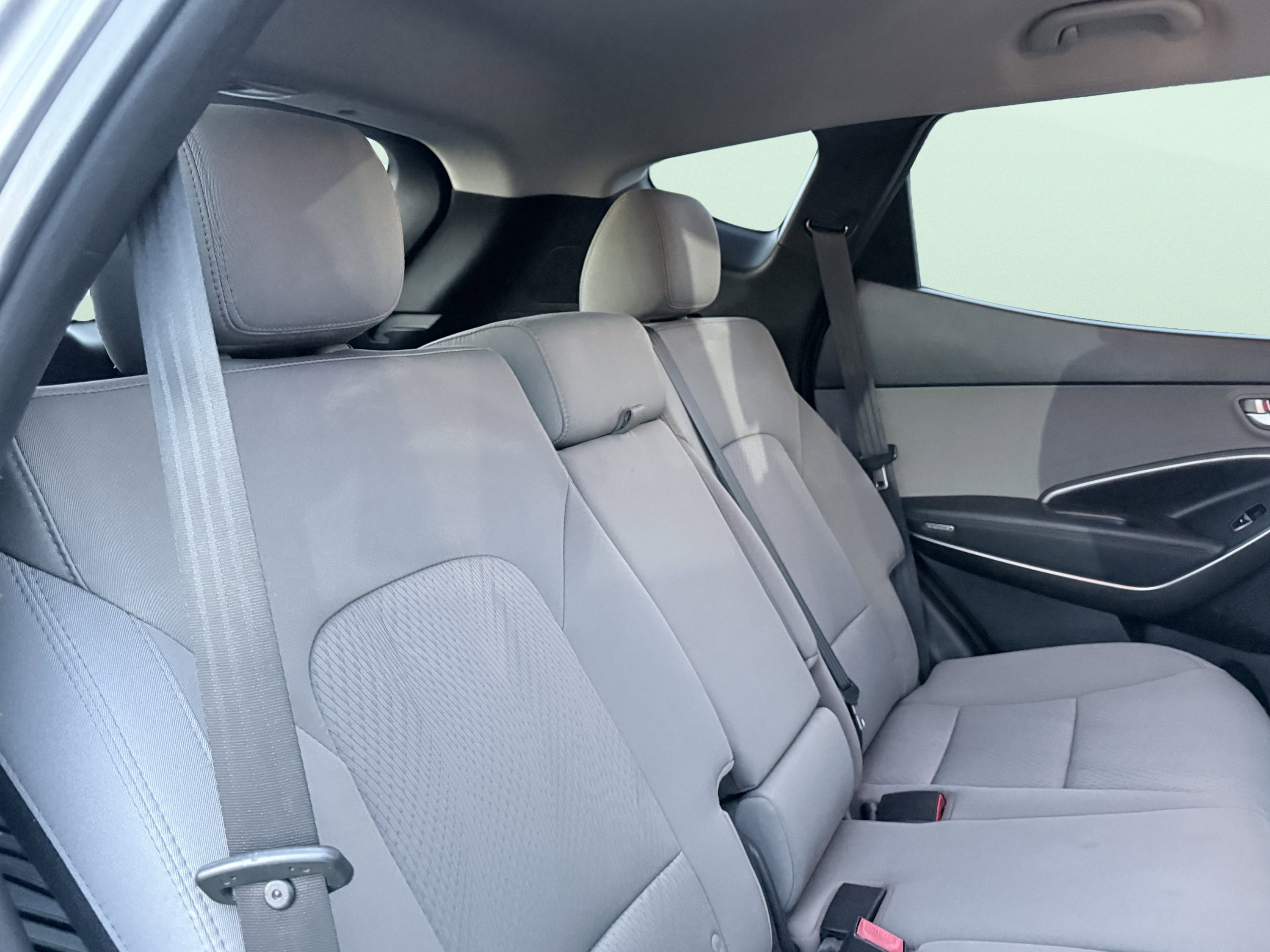 Used 2017 Hyundai Santa Fe Sport FWD image 37