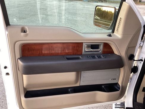 Used 2010 Ford F150 Lariat image 20