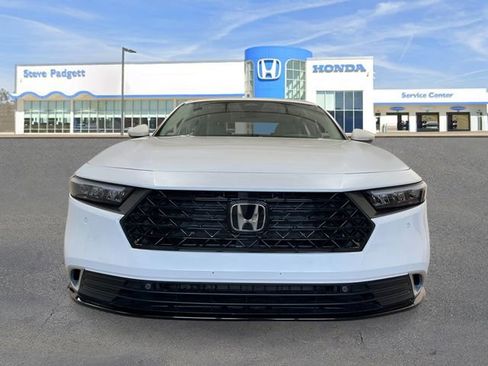 New 2026 Honda Accord Touring image 9
