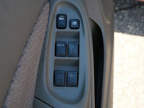Used 2006 Nissan Sentra 1.8 S FWD image 17